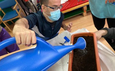 El taller de jardinería de ASPACE Cáceres va dando sus frutos
