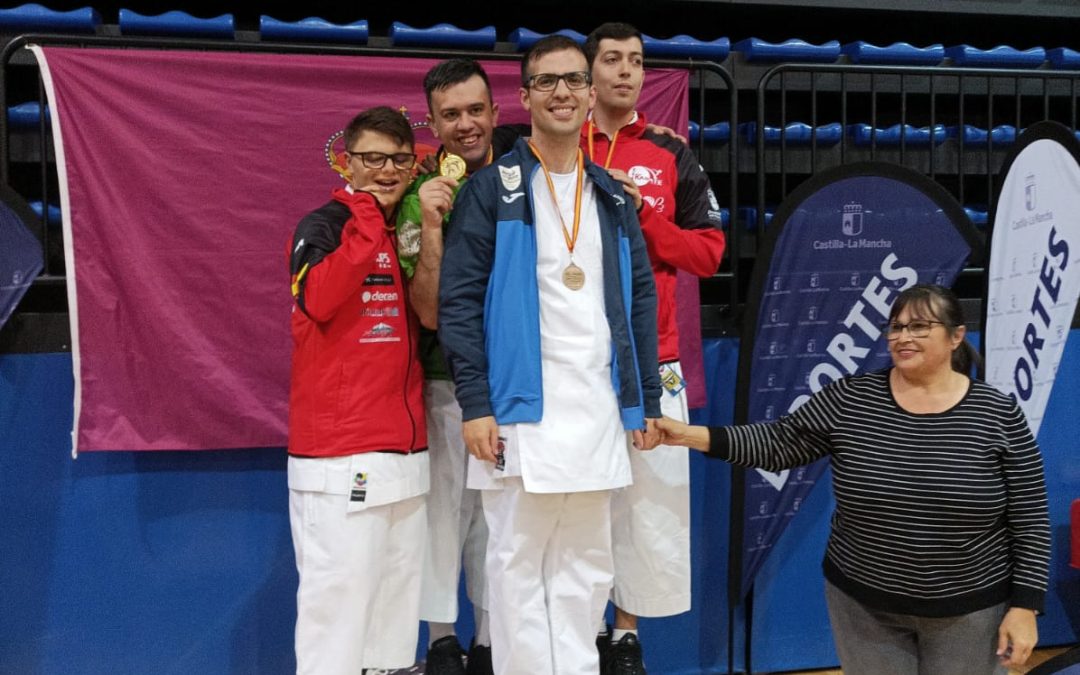 PARAKARATE EN ASPACE CÁCERES